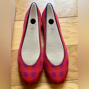 NWT Rothy’s Flats Size 10 Retired Color Pomegranate Gingham